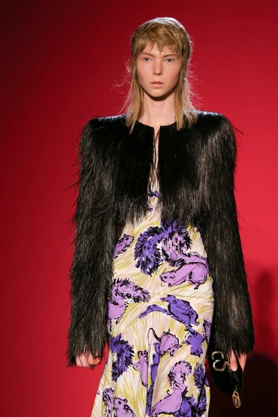 Look 46